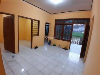 Rumah Second Bagus Siap Pakai Di Jebres Surakarta (ED)