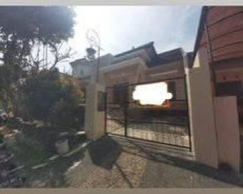 Rumah Bagus Terawat di Villa Puncak Tidar Malang