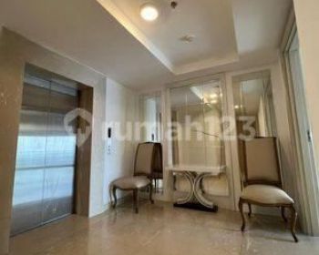 Dijual Apartemen Full Furnish Mewah Private Lift The Peak Lt.56