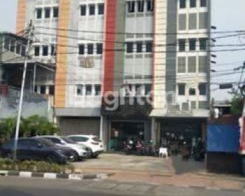 RUKO TUBAGUS ANGKE TAMBORA 5 LANTAI ZONA KOMERSIAL BEBAS BANJIR