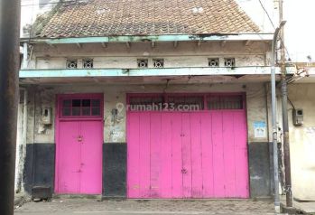 Ruang Usaha Hitung Tanah di Sayap cibadak, sayap jendral sudirman Bandung