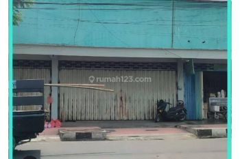 Ruko 1 Lantai Pinggir Jalan dekat Gramedia
