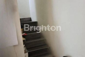 RUMAH MINIMALIS GRAHA VILLA SAMBIKEREP SURABAYA BARAT LOKASI STRATEGIS