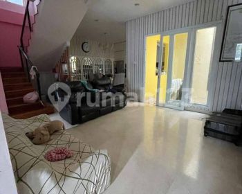 Dijual Cepat Rumah 2 lantai + basement di PIK