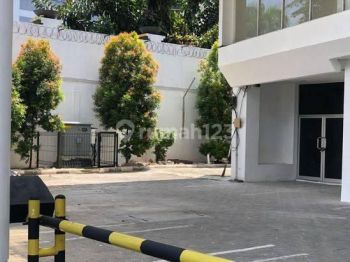 Office Space Building Ex Airlines di Kemayoran Luas 1.150 M2