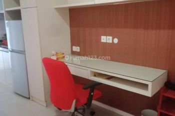 Apartemen Parahyangan Residence 1 BR Furnished Bagus Lt 5