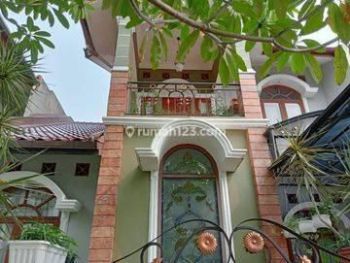 MEGAH RUMAH FURNISHED 2 LT DI TAMAN YASMIN BOGOR BARAT