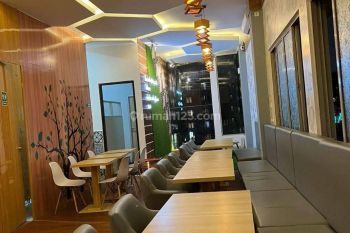 Jual segera ruang usaha,cocok untuk cafe maupun tmpt.usaha yg lainnya