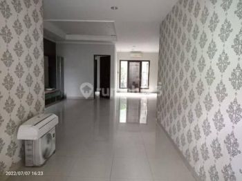 Rumah bagus 4 kamar lokasi bagus di Cilandak dekat Citos
