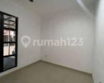 thumbnail-disewakan-rumah-green-lake-city-cluster-asia-2-lantai-unfurnished-1