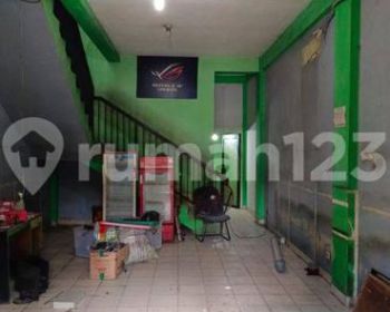 Di sewa  ruko 2 lt di perum bumi indah tangerang