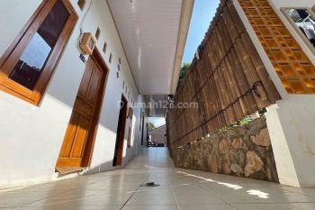KOST DEKAT UNNES GUNUNGPATI DIJUAL LENGKAP FURNITUR DAN PENGHUNI