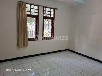 Rumah 5BR Baru Renov Di Taman Kopo Indah Bandung
