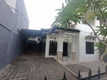 House 2 bedroom in jimbaran near GWK badung bali