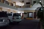 thumbnail-rumah-bagus-2-lantai-di-kertajaya-surabaya-9