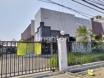 GEDUNG NOL JALAN KENDANGSARI