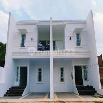 Rumah Cantik 2 Lantai deket Stasiun LRT Ciracas Jaktim