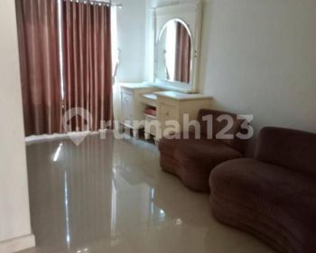 Di Sewakan Hunian Nyaman 2 Lantai Semi Furnished Lokasi Strategis di Antapani,