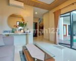 thumbnail-rumah-modern-tropical-2-lantai-lahan-parkir-luas-3