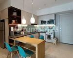 thumbnail-apartemen-tunjungan-plaza-peak-2-bedroom-full-furnish-interior-9