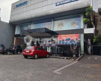 Dijual Gedung Showroom Motor Di Jln Hasyim Ashari Ciledug