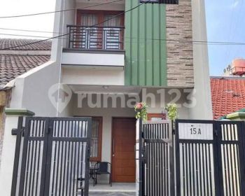 Rumah Siap Huni Dalam Komplek Keamanan 24 Jam di Rawamangun