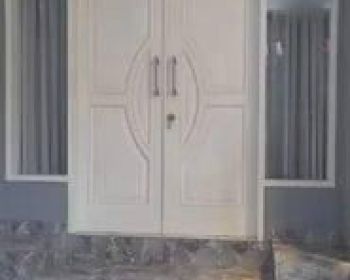 Sewa Keren Rumah Rapi Terawat Sarijadi Tengah Kota Bandung