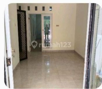 DISEWAKAN RUMAH 1 LANTAI PANTAI MENTARI KENJERAN