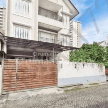 Rumah Siap Huni 2 Lantai Hook Di Kebon Jeruk Jakarta Barat