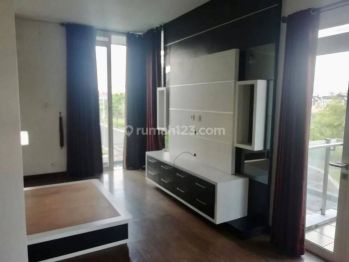 Dijual Rumah Kota Baru Parahyangan Tatar Candraresmi