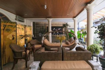 Jual Rumah Siap Huni Terawat Baik di Lokasi Premium Menteng