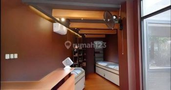 Sewa Ruang Usaha di Sayap Jalan Riau Dago, Bandung