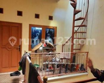 Rumah Cocok untuk Kost di sayap Cipaganti