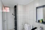 thumbnail-sewa-apartemen-via-ciputra-world-3-br-lantai-18-furnished-mewah-13