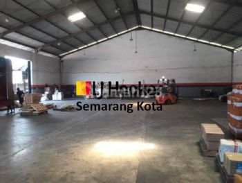 Gudang Siap Pakai di Mangkang