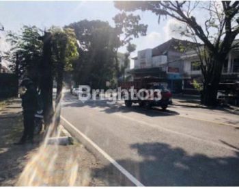 TANAH DI JALAN RAYA TABANAN DENGAN BONUS STRUKTUR RUKO 2 LANTAI