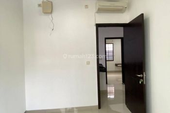 Sewa rumah 2 lantai dengan harga terjangkau