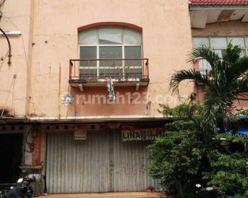 Ruko Lebar 6,75 M di Mutiara Tmn Palem Blok B, Cengkareng, Jakbar