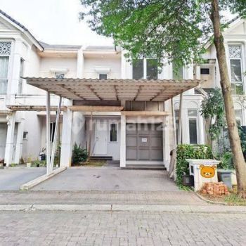 Rumah 2 Lantai 3+1 Kamar Baru Renovasi Dekat Ipeka di Greenwich