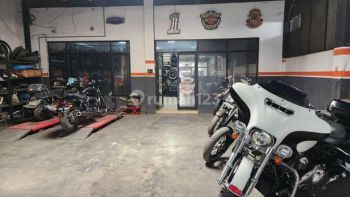 Dijual Ruko 2 Lantai Ngantong Furnish Strategis di Mainroad Holis