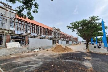 Ruko 2 Lantai , Lokasi Super Strategis , Langsung Dijalan Utama