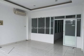 Jual Ruko Siap Huni Lengkap Dengan Lift di Area Cikini