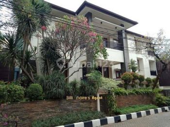 Rumah 2 Lantai Mediterania Ada Pool di Cilandak, Jakarta Selatan