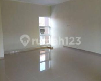 Ruko Siap Pakai, Bangunan Baru, Area Bisnis, Cocok Untuk Tempat Usaha, Kota