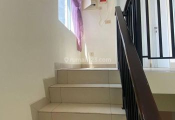 Sewakan rumah 2 lantai dengan harga terjangkau