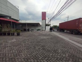 Sewa Bangunan Ruko Raya Mastrip 3 Lantai Lift Barang Bagus