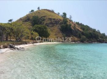 Beachfront Land For Sale 4 Hectares in Pantai Sebayur Besar Labuan Bajo