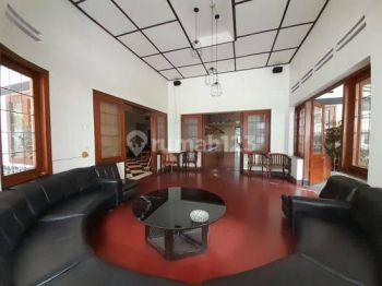 Disewa Ruang Usaha Mainroad Supratman Cocok Untuk Usaha Kuliner, Klinik, Kantor