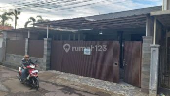 Rumah Siap Huni di Turangga Posisi Strategis