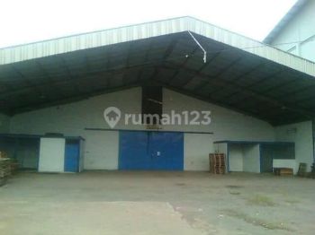 Dijual Gudang Siap Pakai di Karawang Barat